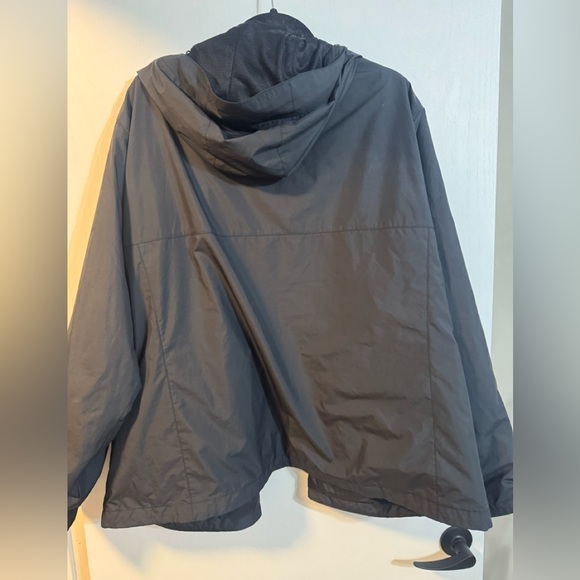 Columbia Black Utility Jacket Lightweight Outdoor Essential - Picture 5 of 5
